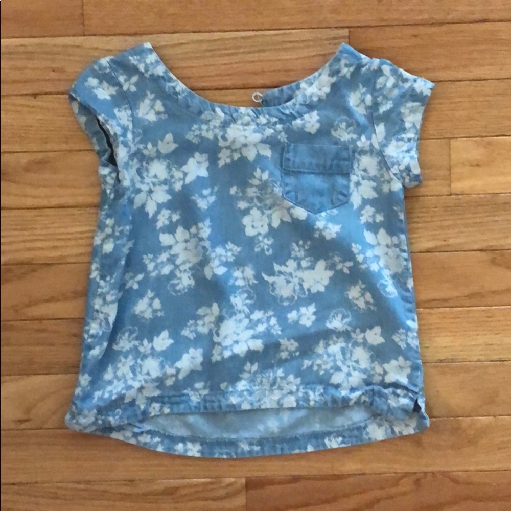 Girls denim top.